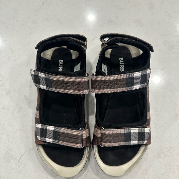 BURBERRY ARTHUR PRINT GRIP SPORTY(DESIGNER DAD)SANDALS DARKBIRCH BROWNCHK 11B/41 - Picture 4 of 10